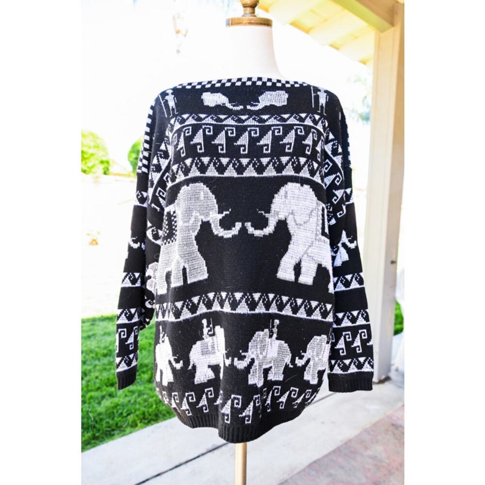 Women's Vintage Knit Pullover Sweater Black and Silver Elephant Design